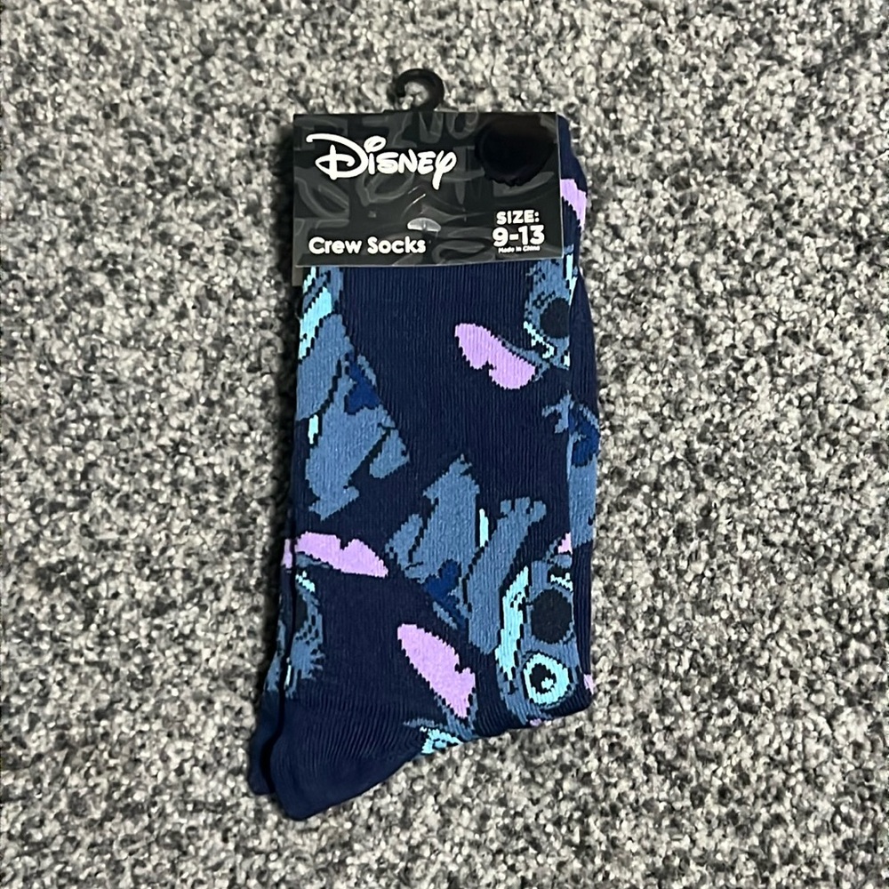 🌸4/$20🌸STITCH SOCKS NWT - Picture 3 of 5